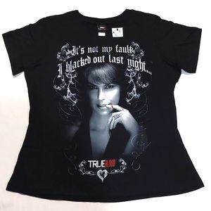🩸True Blood Maryann Women's Black Short Sleeved Graphic T-shirt NWT Size 2
